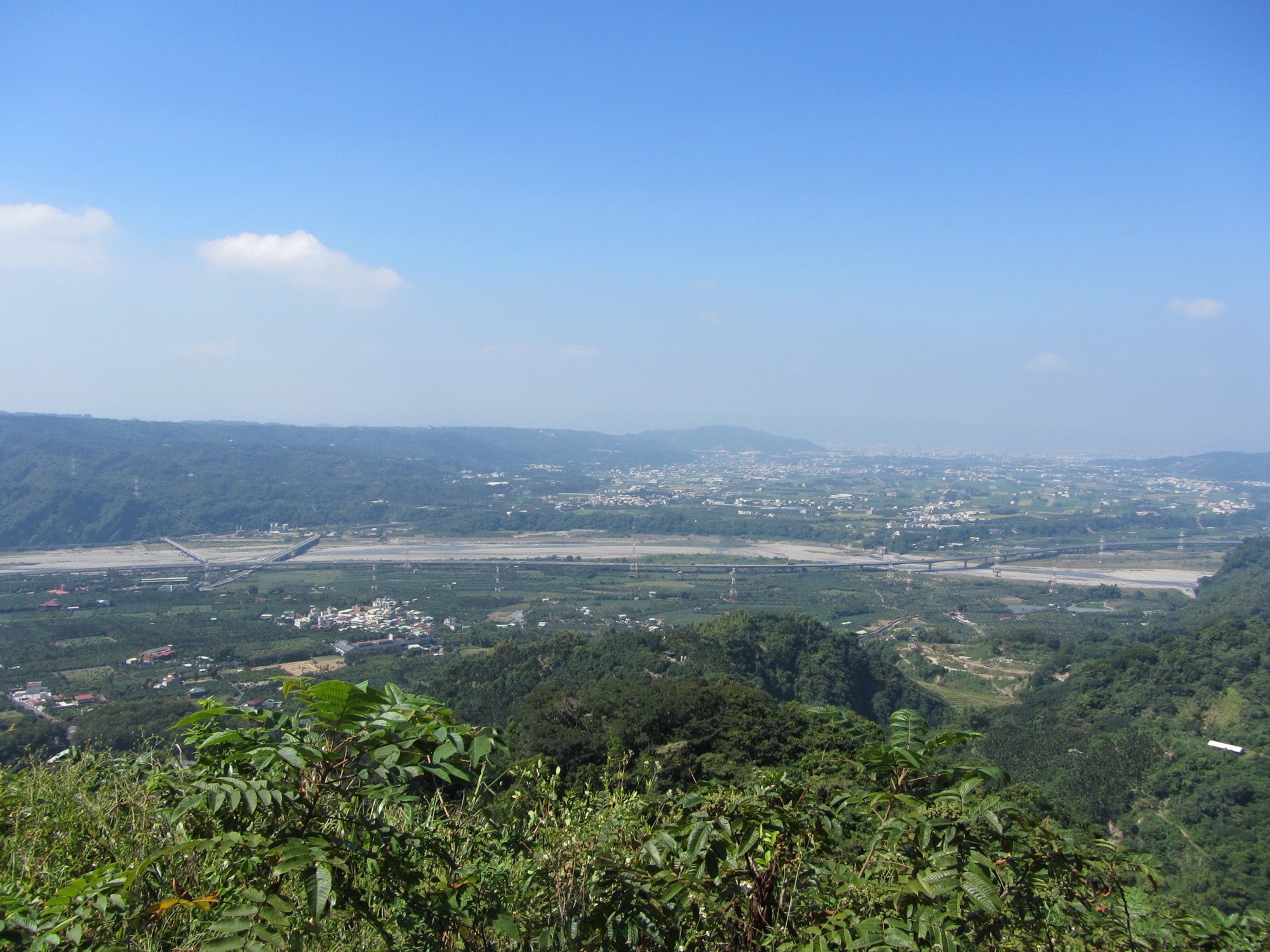 Jiujiu Peak Forest Trail