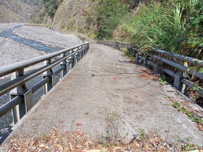 梅蘭林道沿線路況