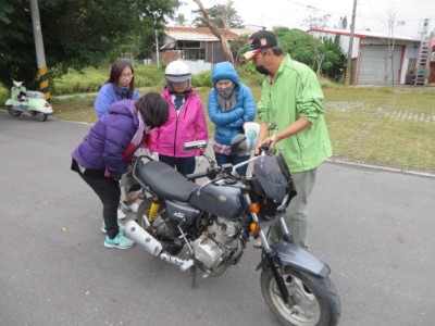 臺東林區管理處舉辦女性同仁打檔機車訓練