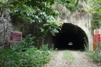六龜一號隧道口