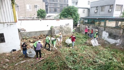 林務局臺東林區管理處、國產署南區分署臺東辦事處及法務部矯正署臺東監獄三大機關攜手清淨家園活動