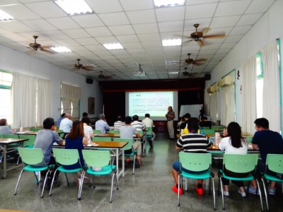 臺灣大學教授王松永國產材驗證說明會情形