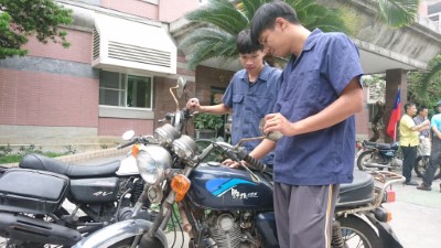 林務局退役巡山車轉贈職校運用，提供技職教學