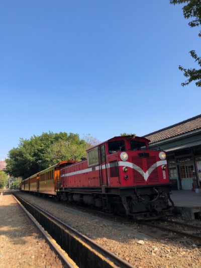 柴油檜木列車