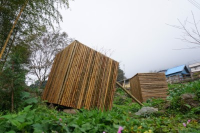 方竹臨立以在地素材四方竹製成