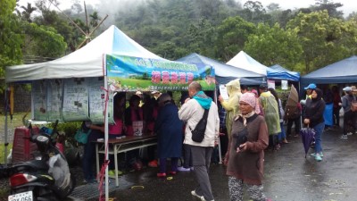 延伸島嶼生命綠~大武工作站與嘉蘭社區攜手植樹贈苗