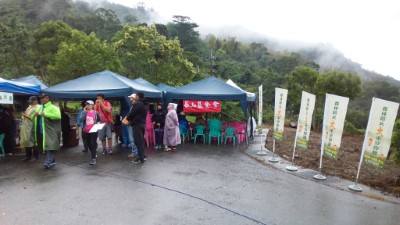 延伸島嶼生命綠~大武工作站與嘉蘭社區攜手植樹贈苗