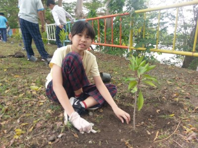 濱海校園來種樹，營造鳥類新樂園