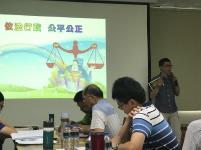 廉政宣導向承租人呼籲公務人員皆『依法行政公平公正』