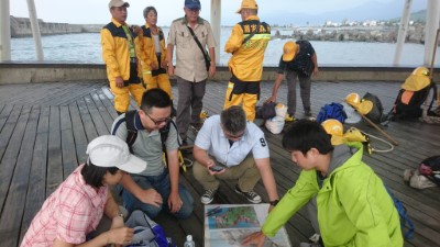 綠島2530號保安林森林火災  空中及地面三維空間滅火部署 火災已控制熄滅