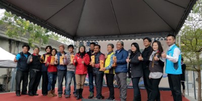 現場貴賓與108年度花蓮林區管理處社區林業計畫績優社區及特色社區合影-1