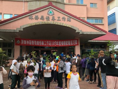 民眾踴躍參加贈苗活動