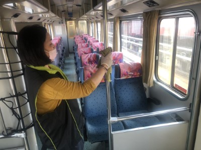 車廂加強清潔消毒作業