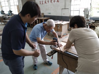 銑刀修邊