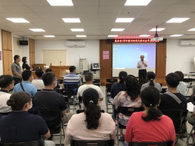 副座介紹台東地院朱貴蘭法官