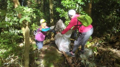 眾人齊心淨山共同維護野生動物棲地