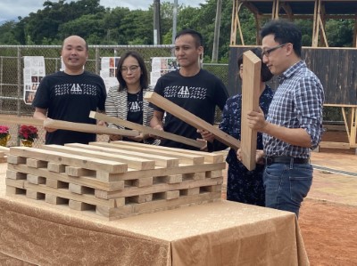 象徵集各方力量義起購築這些木構作品