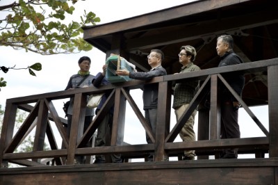 野放領角鴞順利