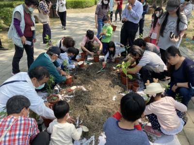 實際教導種植技巧