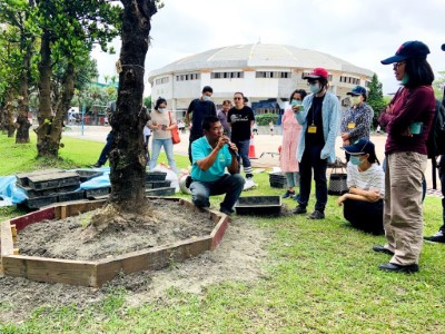 七星環境綠化基金會游象君老師講解校園福木因建物興建導致生長不良之改善方法