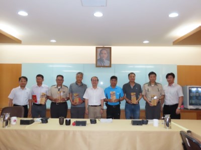 嘉義林管處110年度模範勞工合照