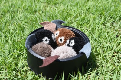 罐頭蝠內有毛球蝙蝠及告白小卡，完成線上指定任務即可獲得傳情機會（限額50名）