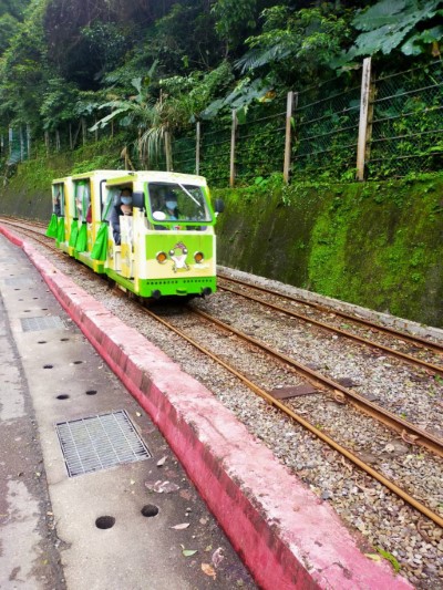 搭乘烏來台車暢遊烏來景點(新竹林區管理處)
