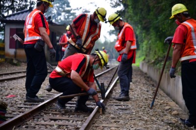 軌道整修儘速恢復通行