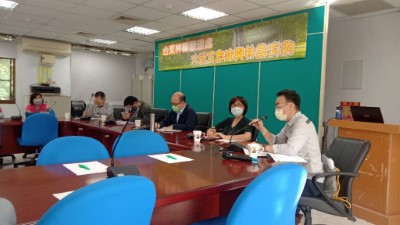 張勝傑課長說明苗木培育及適地適木造林方法