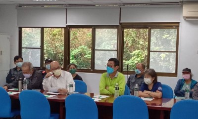 林農說明辦理林業合作社經營方向與具體建議