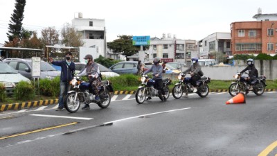 檔車測驗