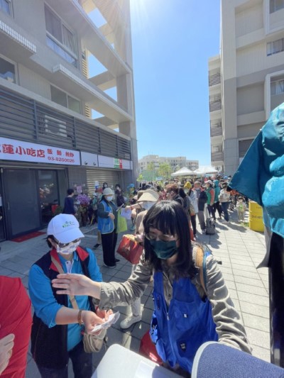 新城工作站贈苗活動