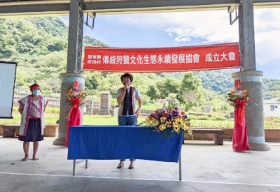臺東縣大家長饒慶鈴縣長到場參與及致賀。