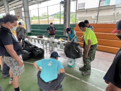 牡丹鄉小花蔓澤蘭收購秤重