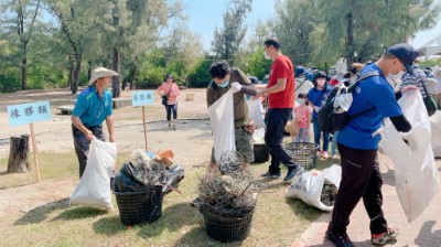 分類完成後由臺南市政府環境保護局北門區清潔隊協助清運