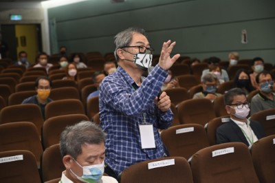 與會貴賓提出草鴞保育的經驗交流以及建議
