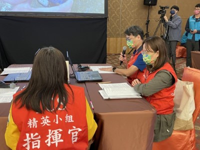 計畫組人員報告火行為預測及救火計畫