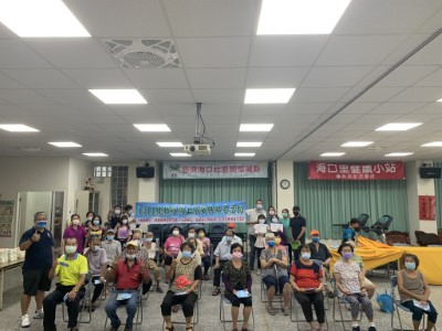 海口里社區關懷集會活動民眾參與命名投票合影(攝影者李宜蓁)