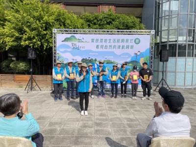 鰲鼓濕地解說服務團隊蔡淑麗執行長感性感謝林務局及嘉義林管處一路以來的支持及輔導