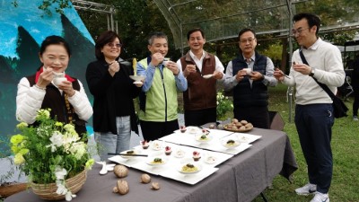 品嘗段木香菇美食料理