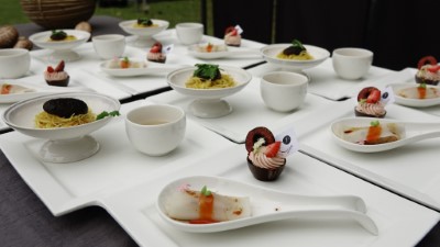 廚神銘師父以林下經濟段木香菇製成美食