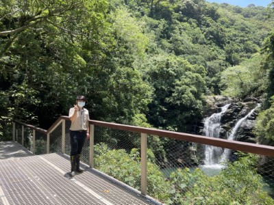 雙流瀑布觀景平台新完工