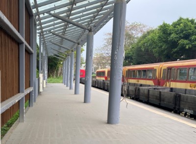 新北門車站月台現況，將同步辦理整修
