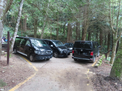 登山口停車亂相(新竹林管處提供)