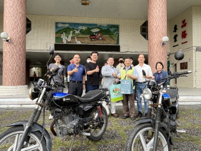花蓮林區管理處捐贈退役擋車給花蓮高農