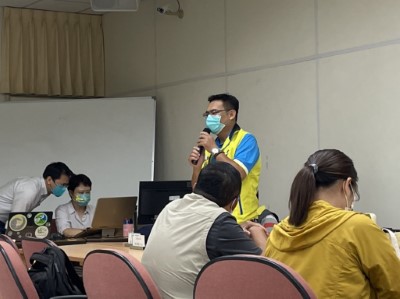 高雄巿左營區光輝里傅琪榮里長的在地意見