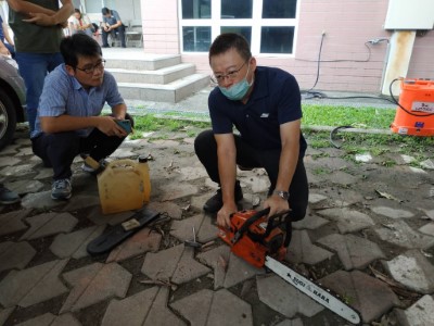 鏈鋸拆卸及引擎汽缸故障排除實作