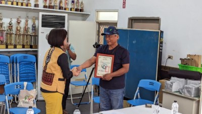 霧臺鄉大武社區發展協會理事長歐德祥帶領部落居民一起以實際行動支持「臺灣黑熊生態服務給付示範計畫」