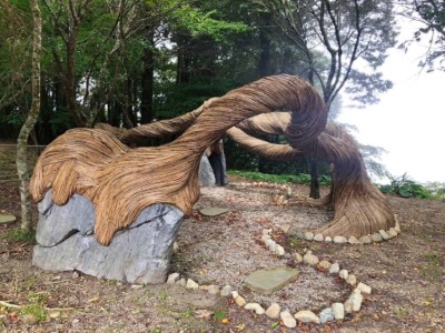 我和你的世界相連藝術作品