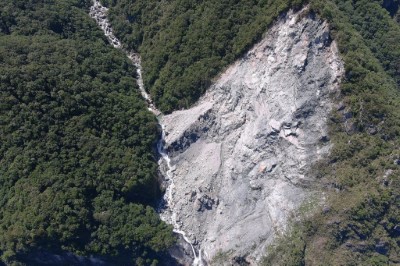 白楊崩塌地沖潰後(攝於民國112年9月12日)